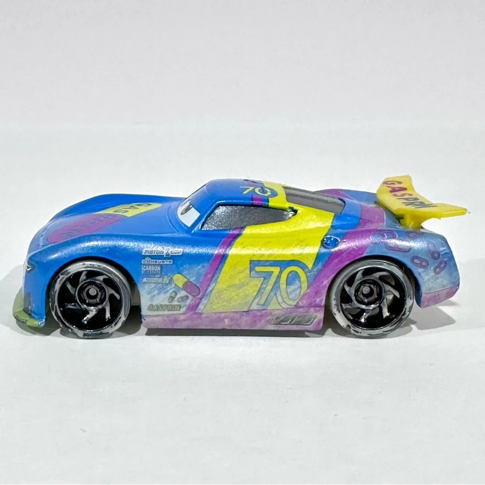 Disney Cars 3 Richie Gunzit Fireball Beach Next Gen Racer #70 Gasprin